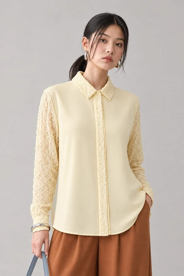 Camisa detalhe em renda
