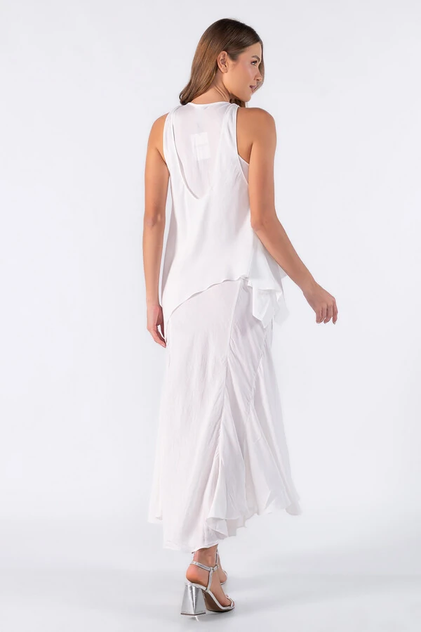 Vestido longo com recortes assimetricos