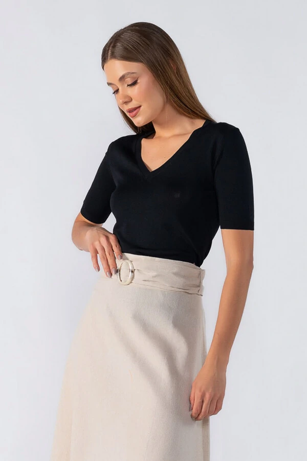 Blusa basica tricot manga curta