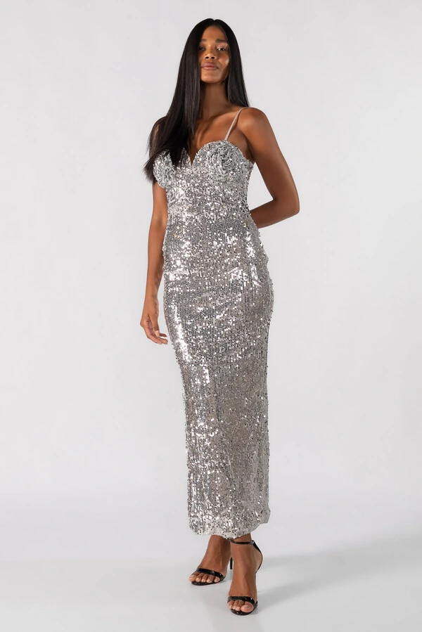Vestido longo em paete