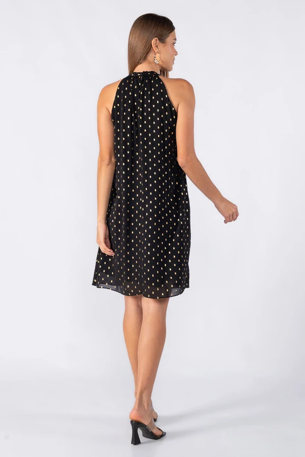 Vestido curto com detalhe metalizado