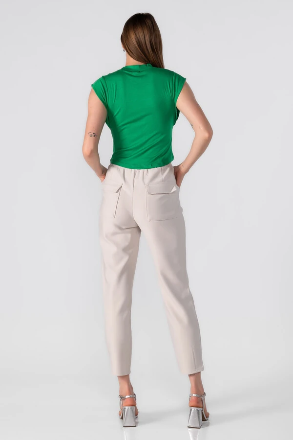 Blusa malha basica manga cavada