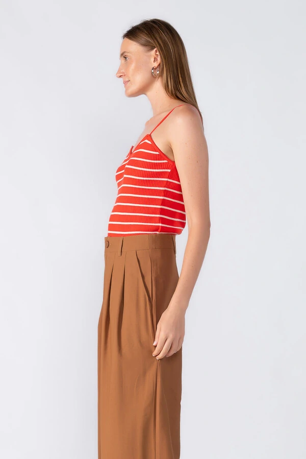 Blusa em tricot listrada