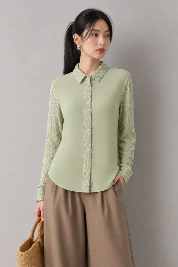 Camisa detalhe em renda