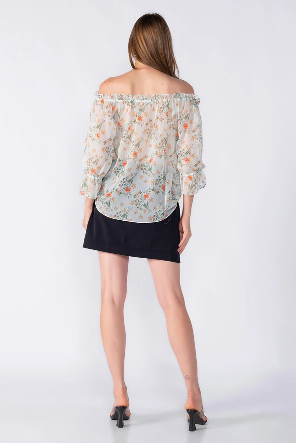 Blusa bata chiffon ombro a ombro