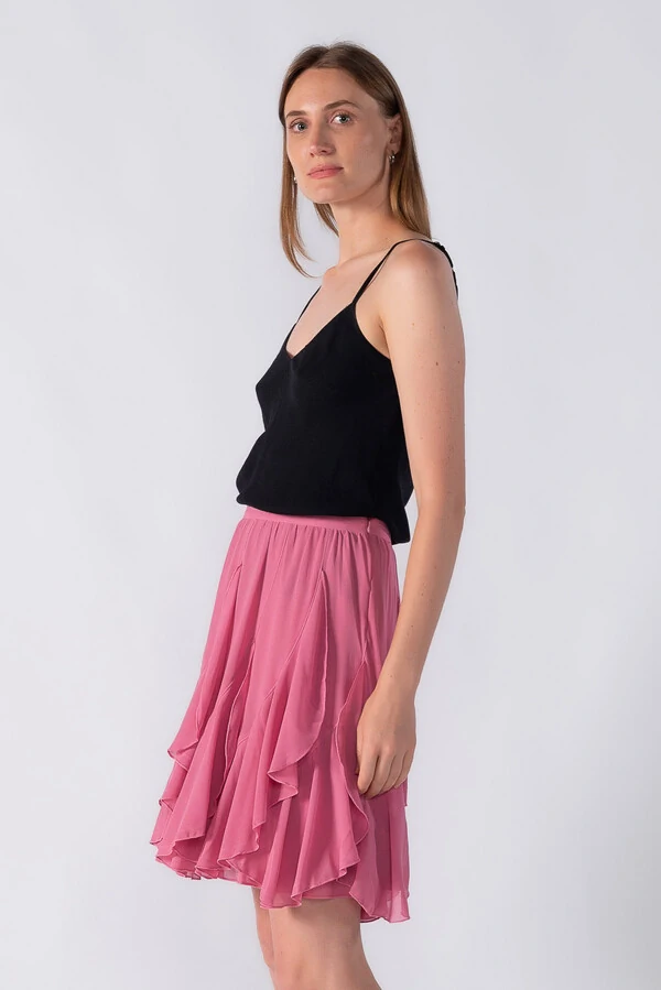 Saia curta com babados fluidos