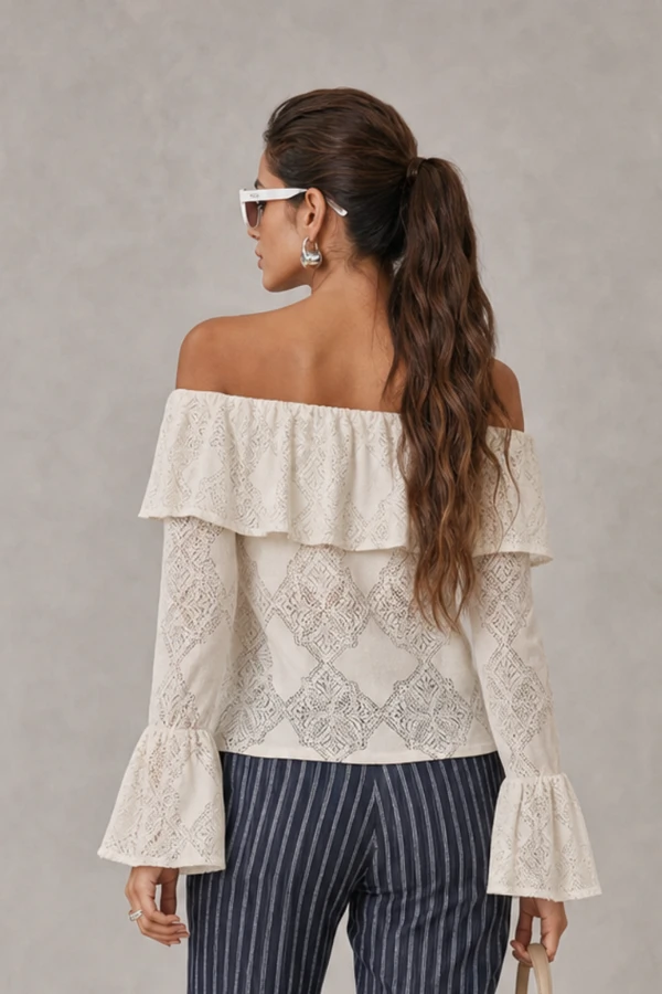 Blusa renda ombro a ombro