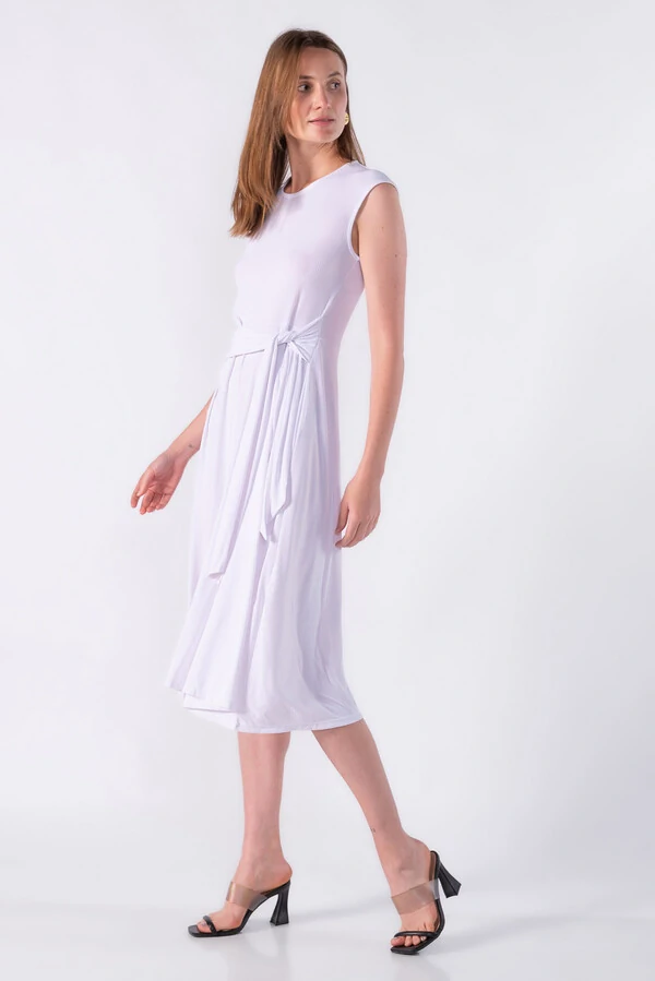 Vestido midi malha canelada com amarracao
