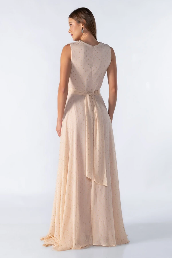 Vestido longo decote em v com pregas