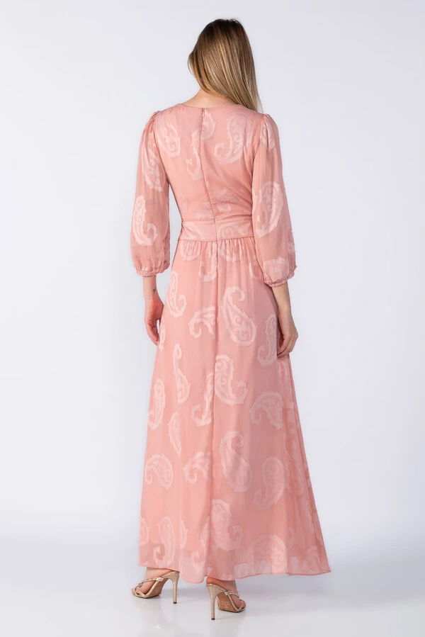 Vestido longo chiffon detalhado