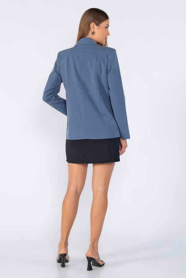 Blazer alfaiataria basico com detalhe frontal