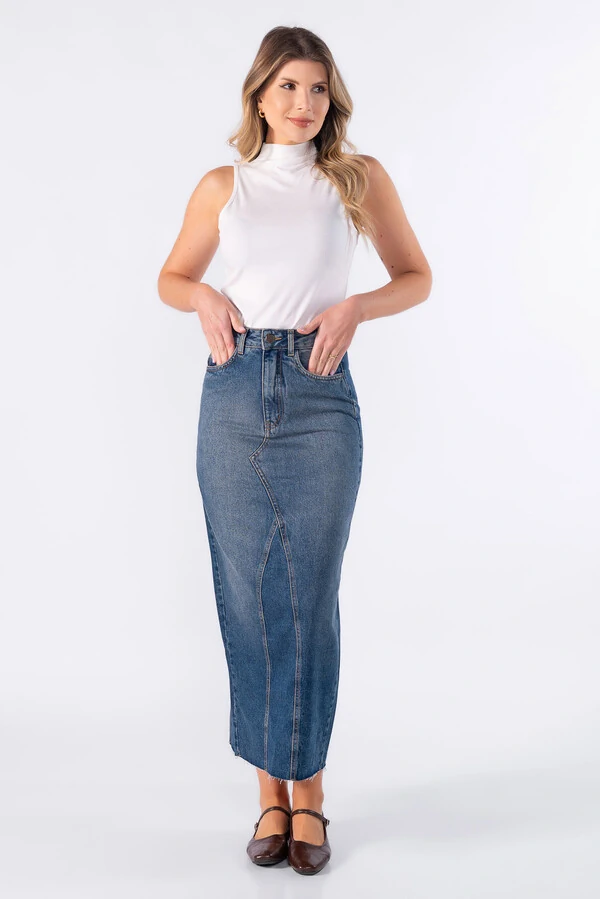 Saia jeans midi com recortes