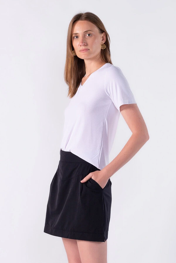 Blusa malha canelada basica