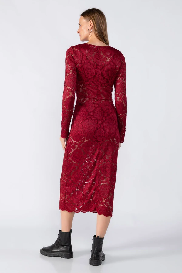 Vestido em renda top e short