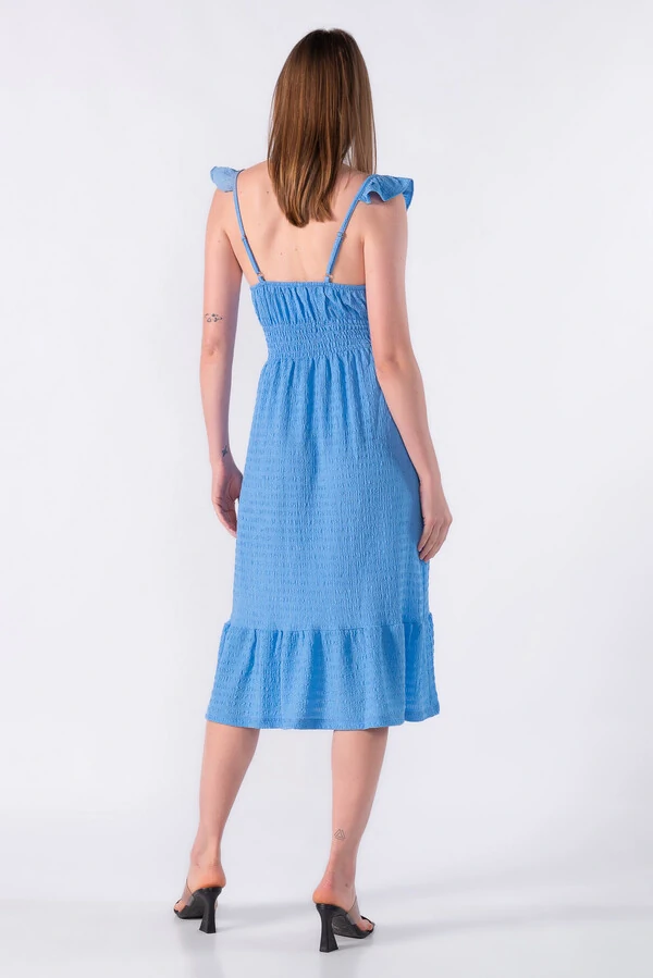 Vestido com textura e elastico na cintura