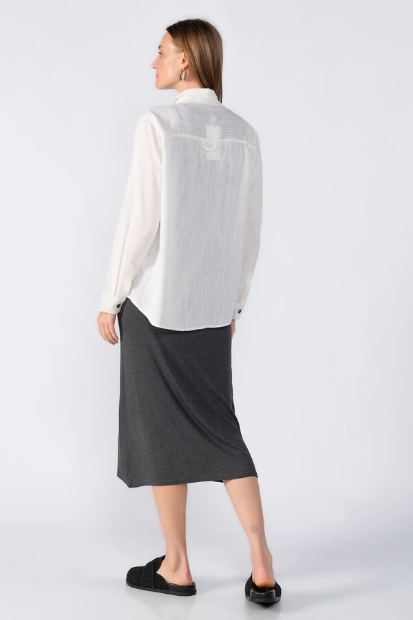 Vestido canelado regata