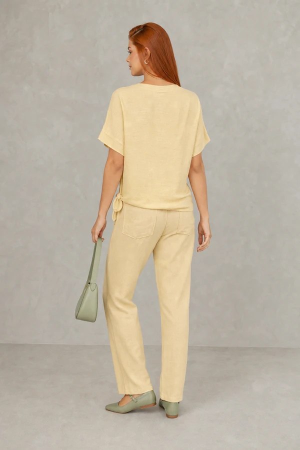 Conjunto calça e blusa decote V