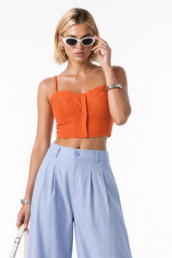 Top cropped em laise
