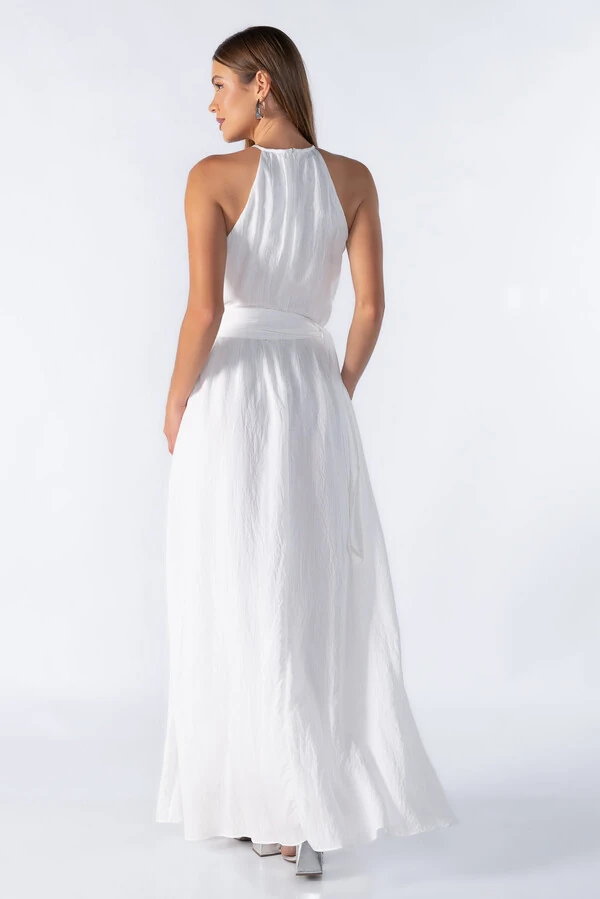 Vestido longo com faixa