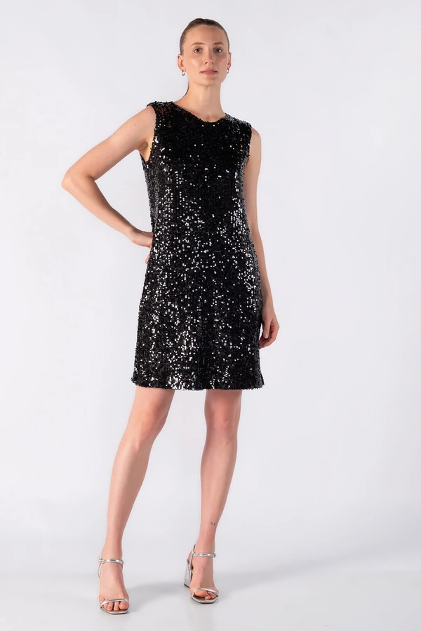 Vestido curto regata em paete