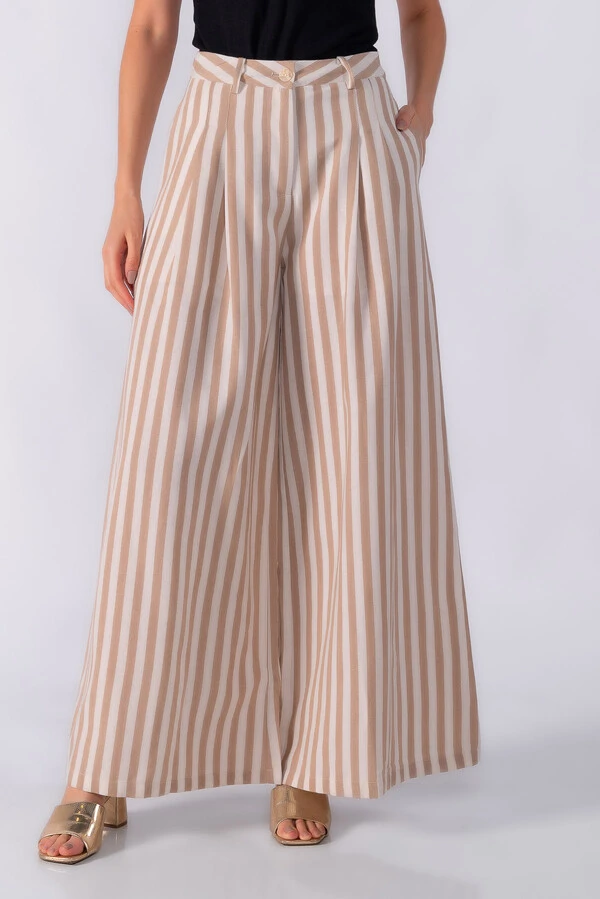 Calça pantalona ampla linho listrada
