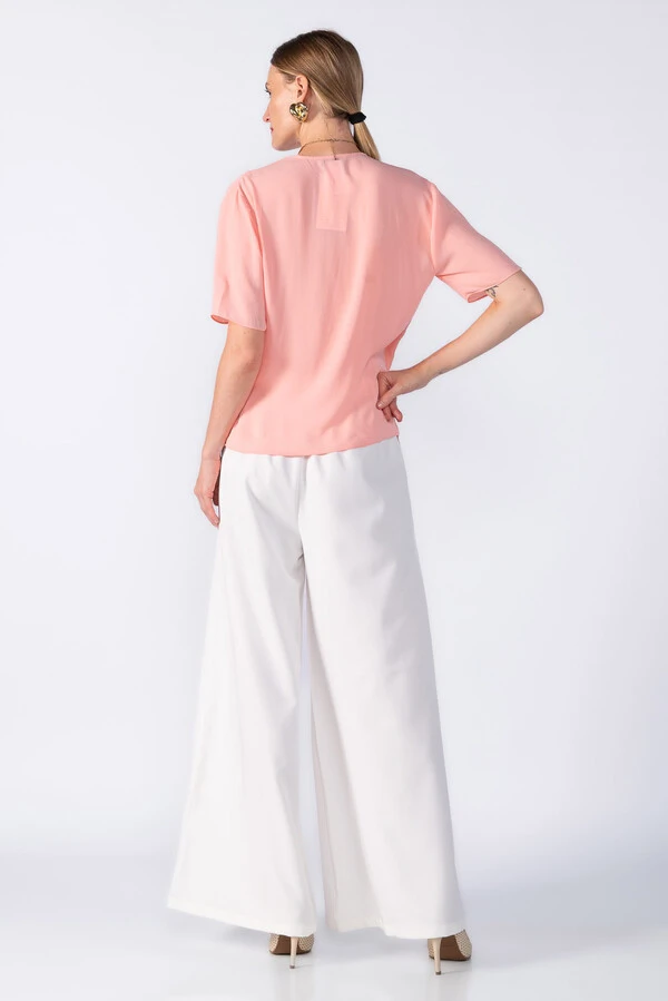 Blusa crepe torção lateral