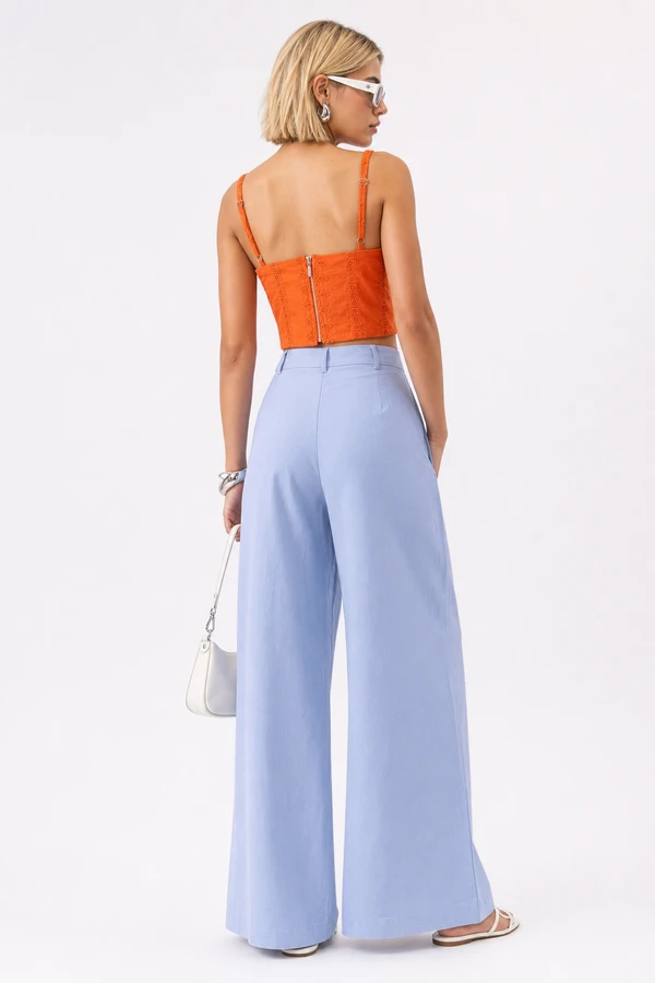 Top cropped em laise