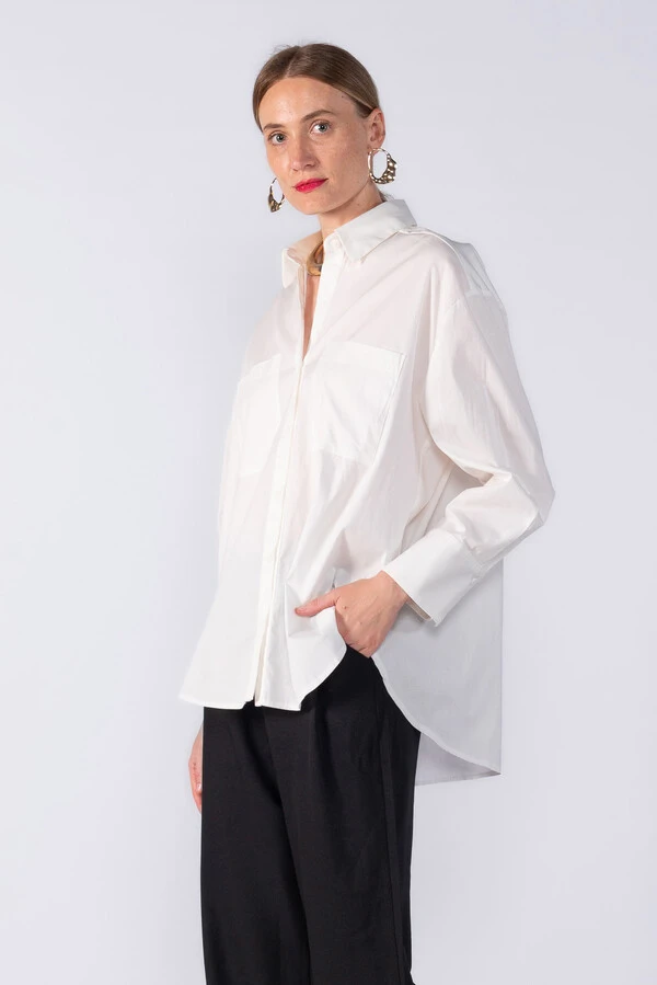 Camisa algodão oversized com bolso