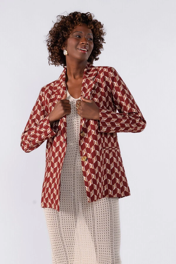 Blazer reto com ombreiras