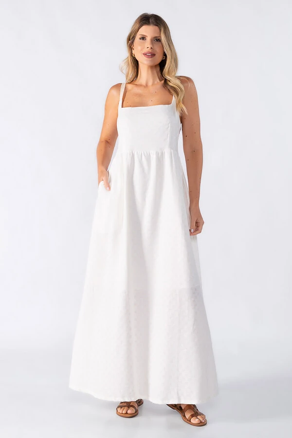 Vestido longo com textura quadriculada e alca crochet