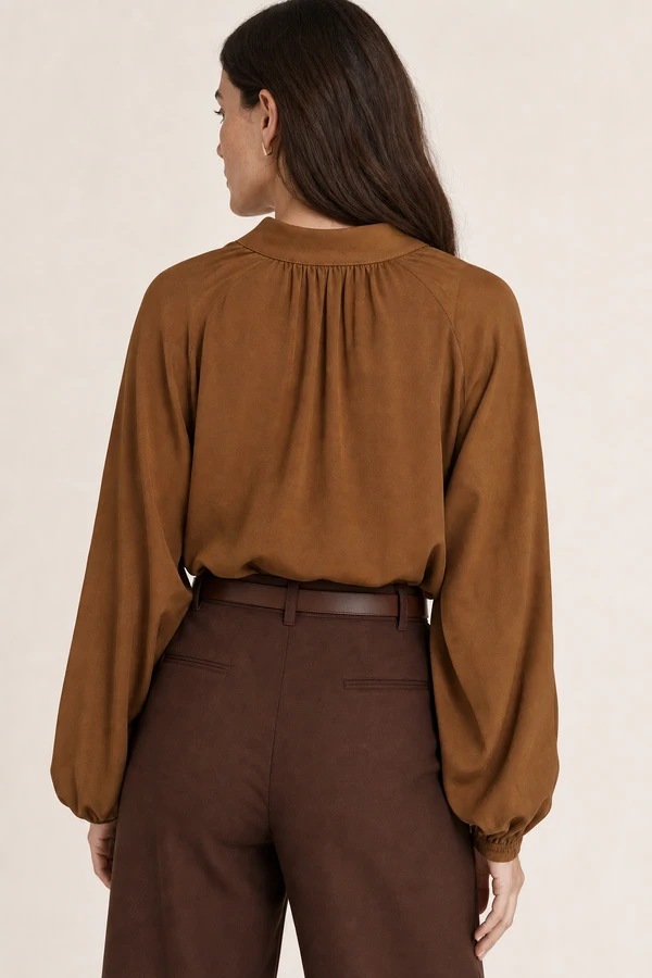 Blusa manga longa com golinha
