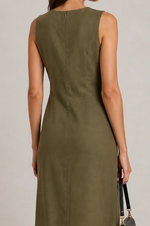 Vestido midi em linho com fivela