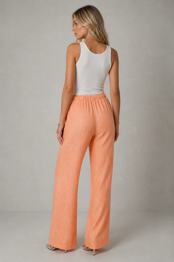 Calça pantalona com amarração
