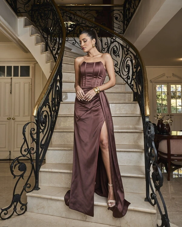 Elegância Escultural em Alfaiataria