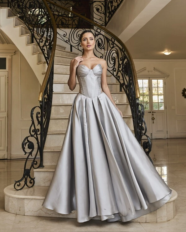 Alugue seu vestido que transmite poder e presença