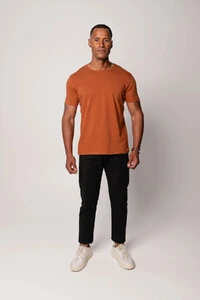Camiseta Básica de Algodão Egípcio