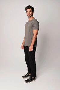 Camiseta Henley Manga Curta