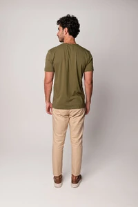 Camiseta de Algodão Egípcio Gola V