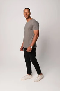 Camiseta de Algodão Egípcio Gola V