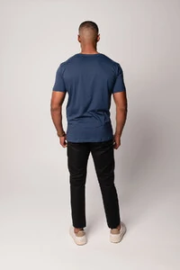 Camiseta de Algodão Egípcio Gola V