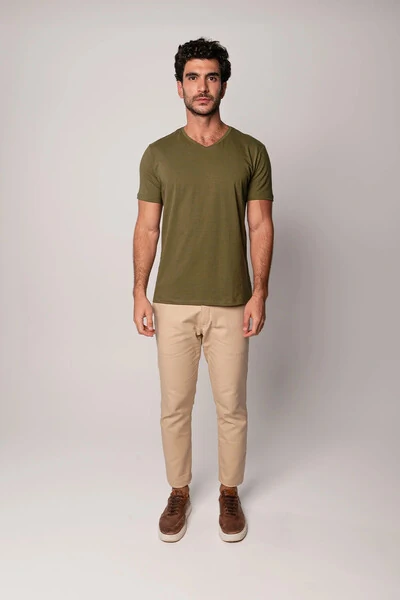 Foto Camiseta de Algodão Egípcio Gola V