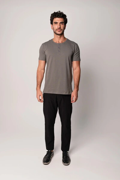 Foto Camiseta Henley Manga Curta