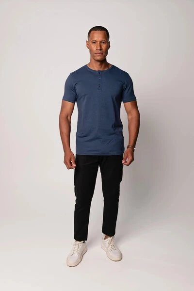 Foto Camiseta Henley Manga Curta