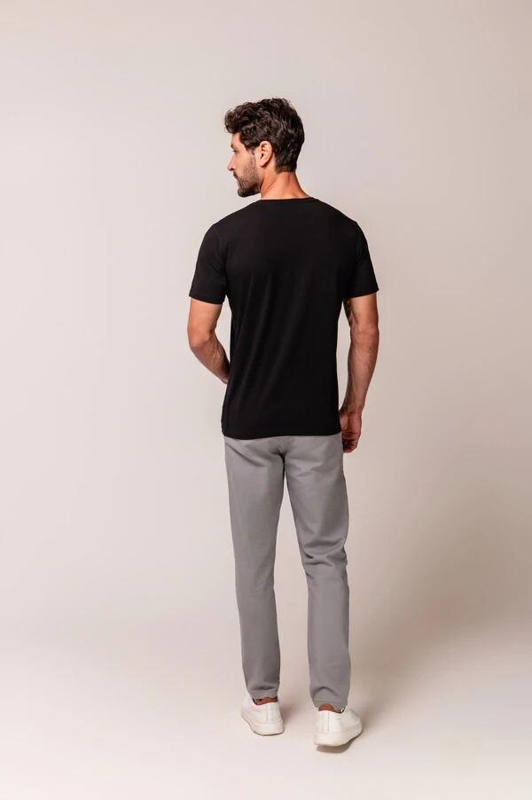 Camiseta Básica de Algodão 100% Pima Gola O