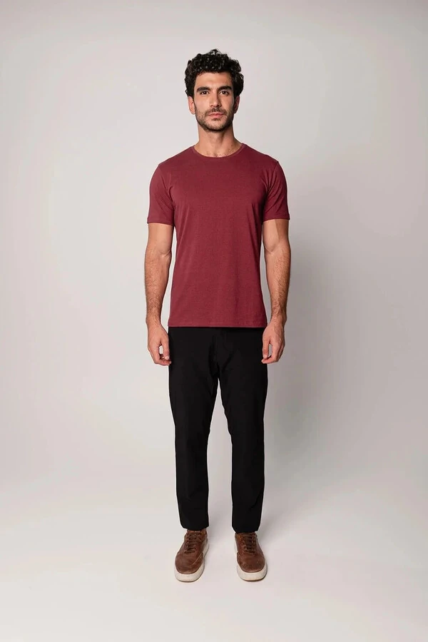 Camiseta Básica de Algodão Egípcio