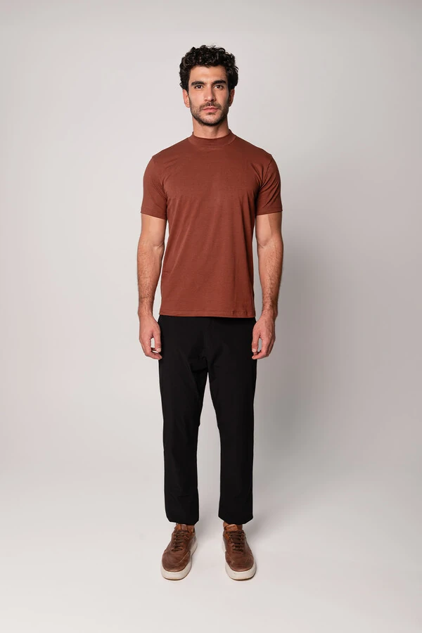 Camiseta Gola Alta Algodão Egípcio 140