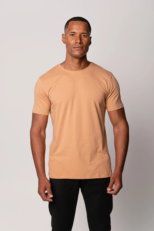 Camiseta Básica de Algodão Egípcio