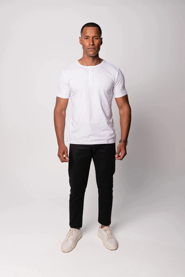 Camiseta Henley Manga Curta