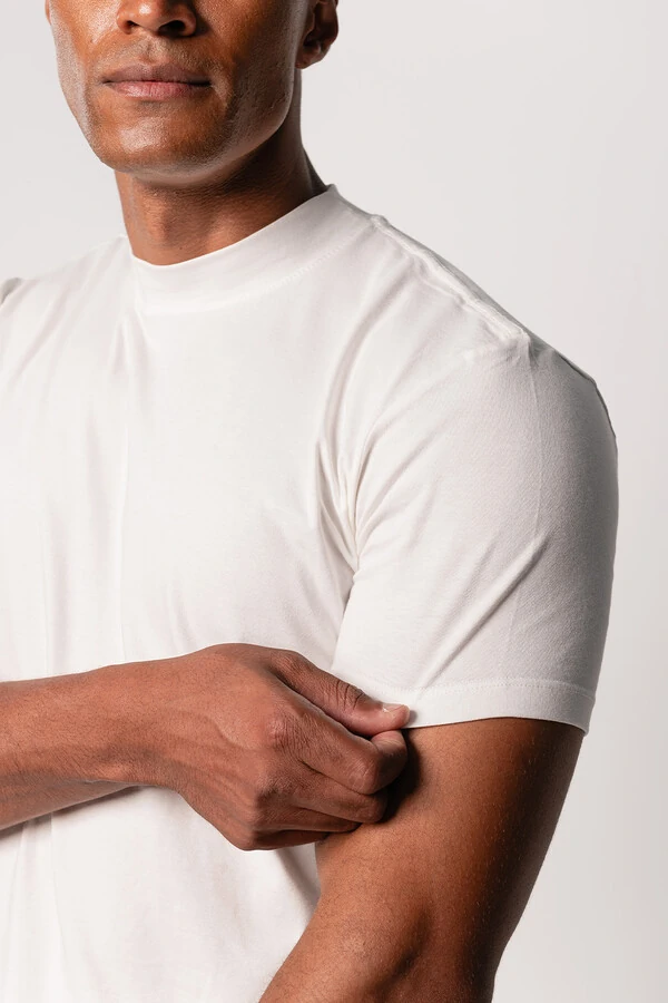 Camiseta Gola Alta Algodão Egípcio 140