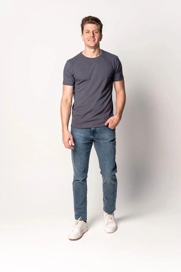 Camiseta Básica de Algodão Egípcio